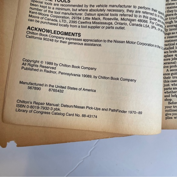 Chilton 6816 Repair Manual Datsun Nissan Pickup Pathfinder 1970-1989 Guide USA - Picture 9 of 16